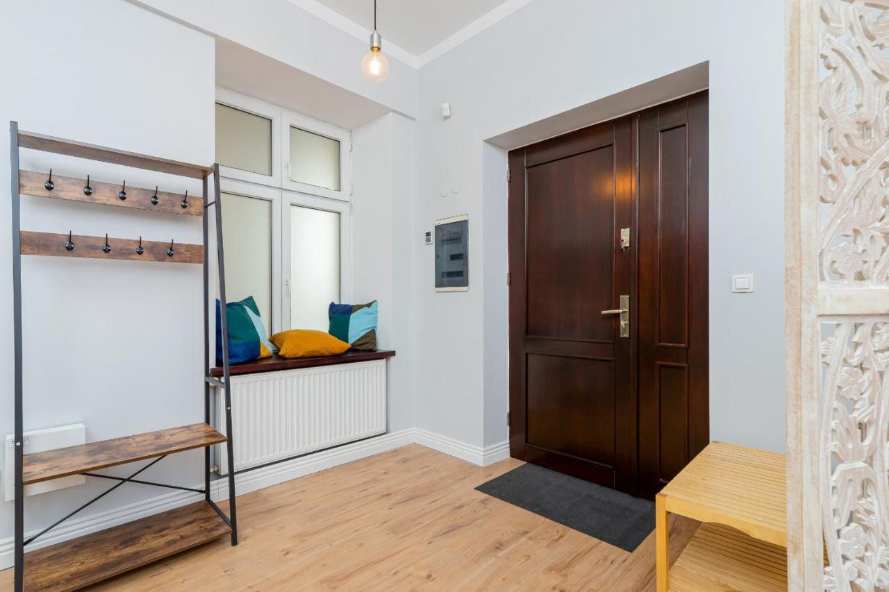 Kazimierz Apartments Near Wawel Royal Castle By Renters Cracovie Extérieur photo